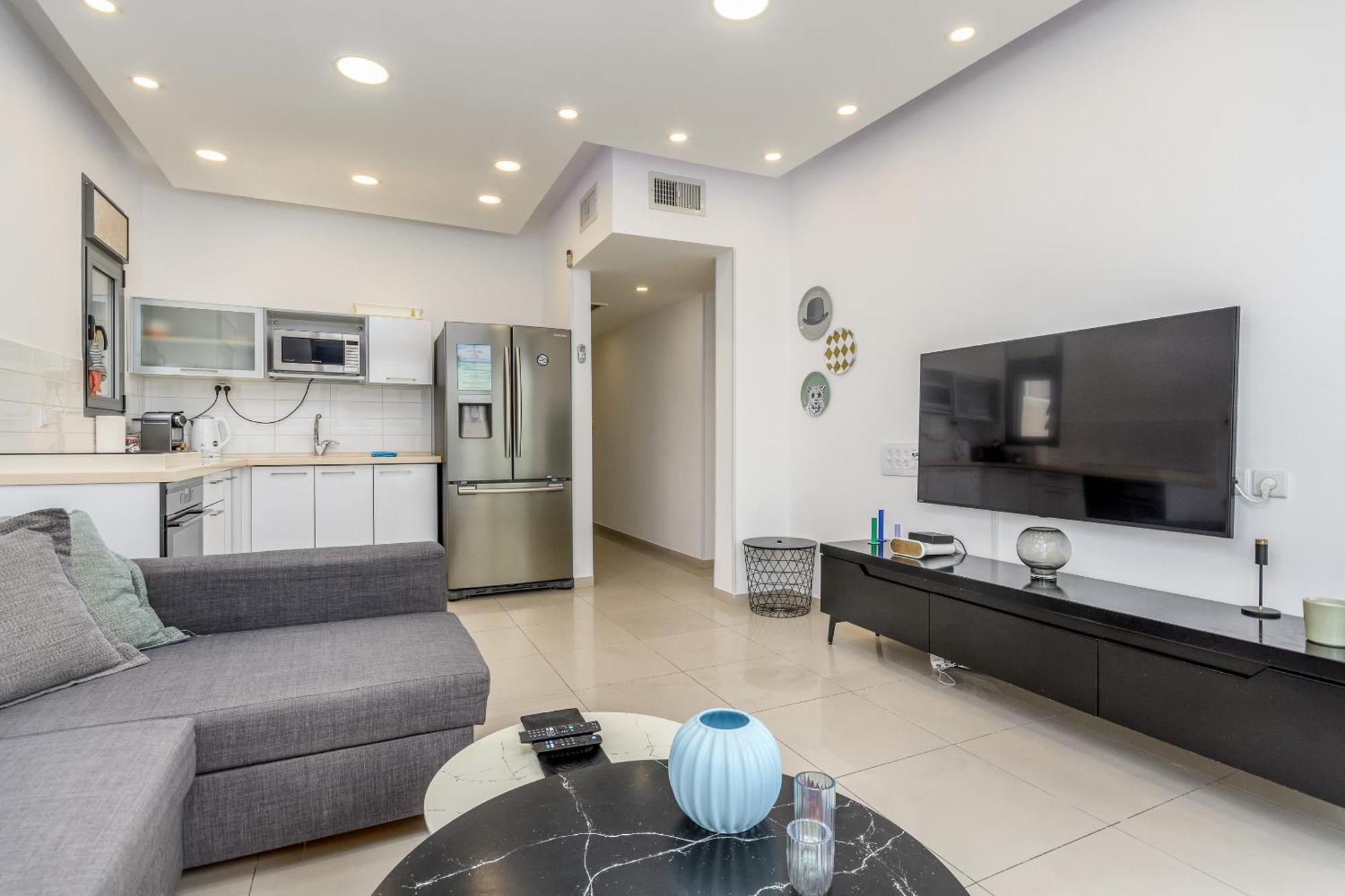 Very Nice 1 Bdr Apartment 2 Min From The Beach ! เทลอาวีฟ ภายนอก รูปภาพ