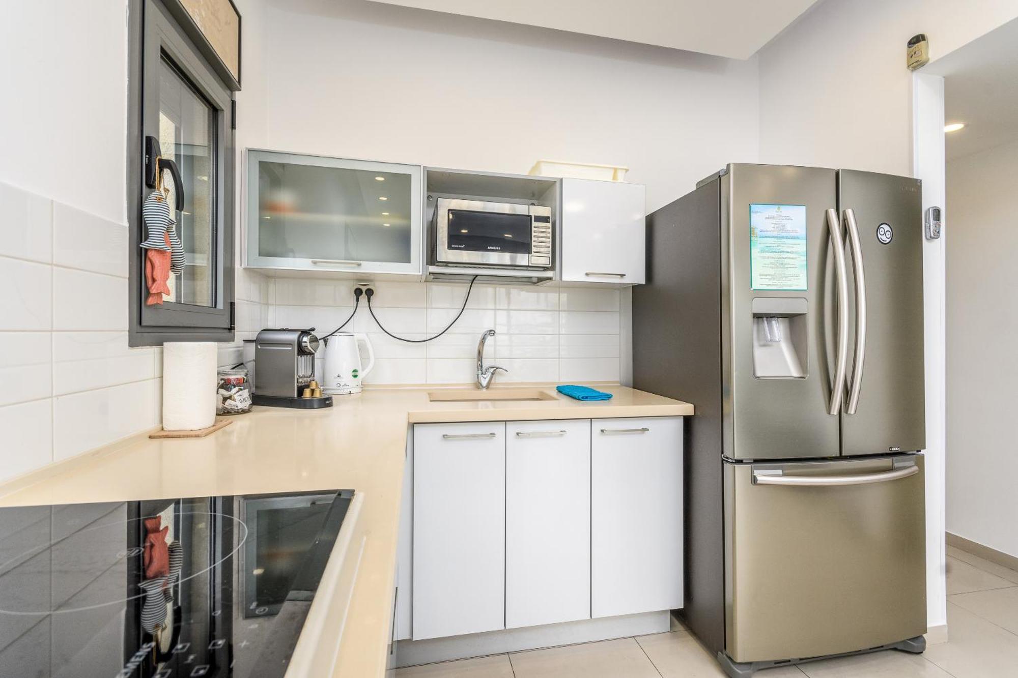 Very Nice 1 Bdr Apartment 2 Min From The Beach ! เทลอาวีฟ ภายนอก รูปภาพ